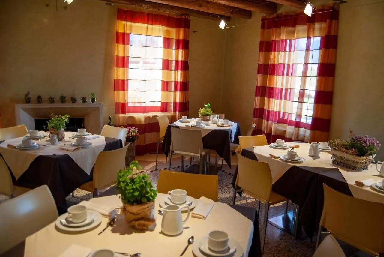 Agriturismo Antico Splendore Villa Pullir Farm stay